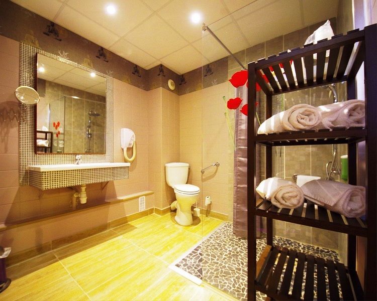 Western Saint Claude Hotel